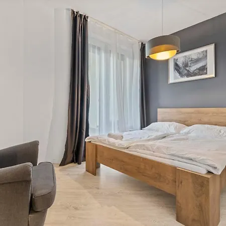 Lam Anthracite W Ac & Balcony